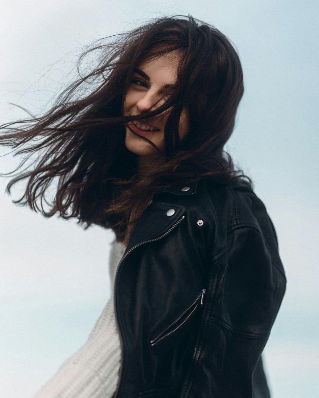 bruns-profonds-cyril-bazin-coiffeur-createur